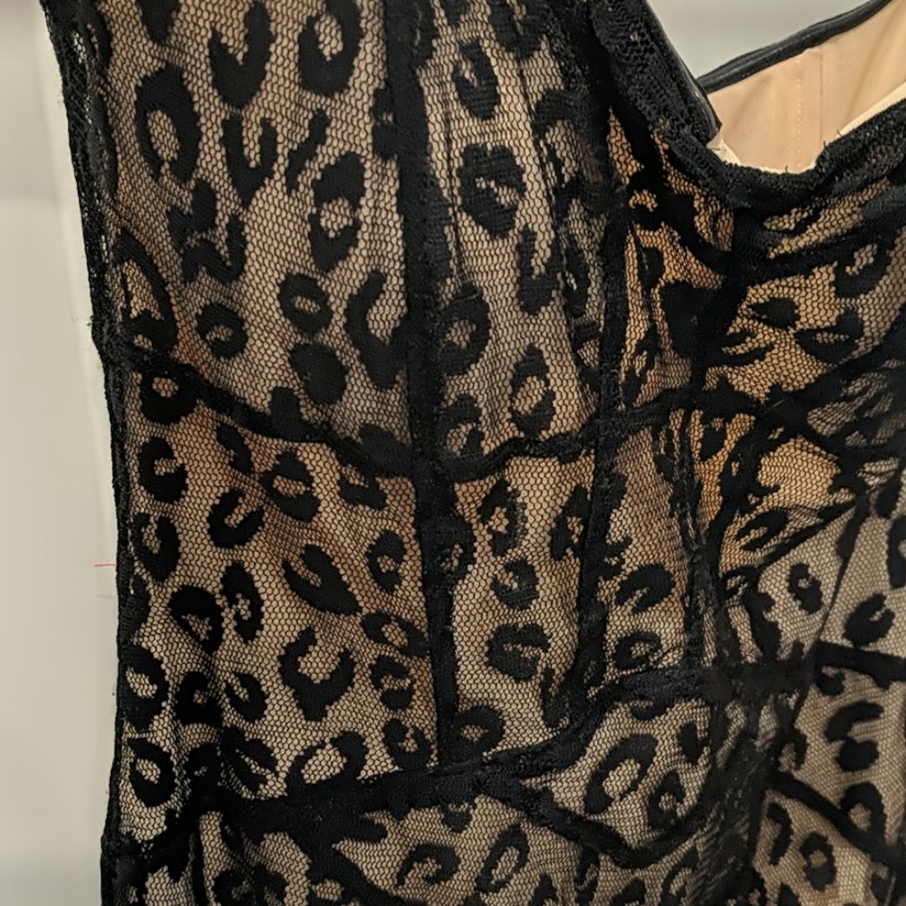 Bebe lace strapless dress - Picture 4 of 4